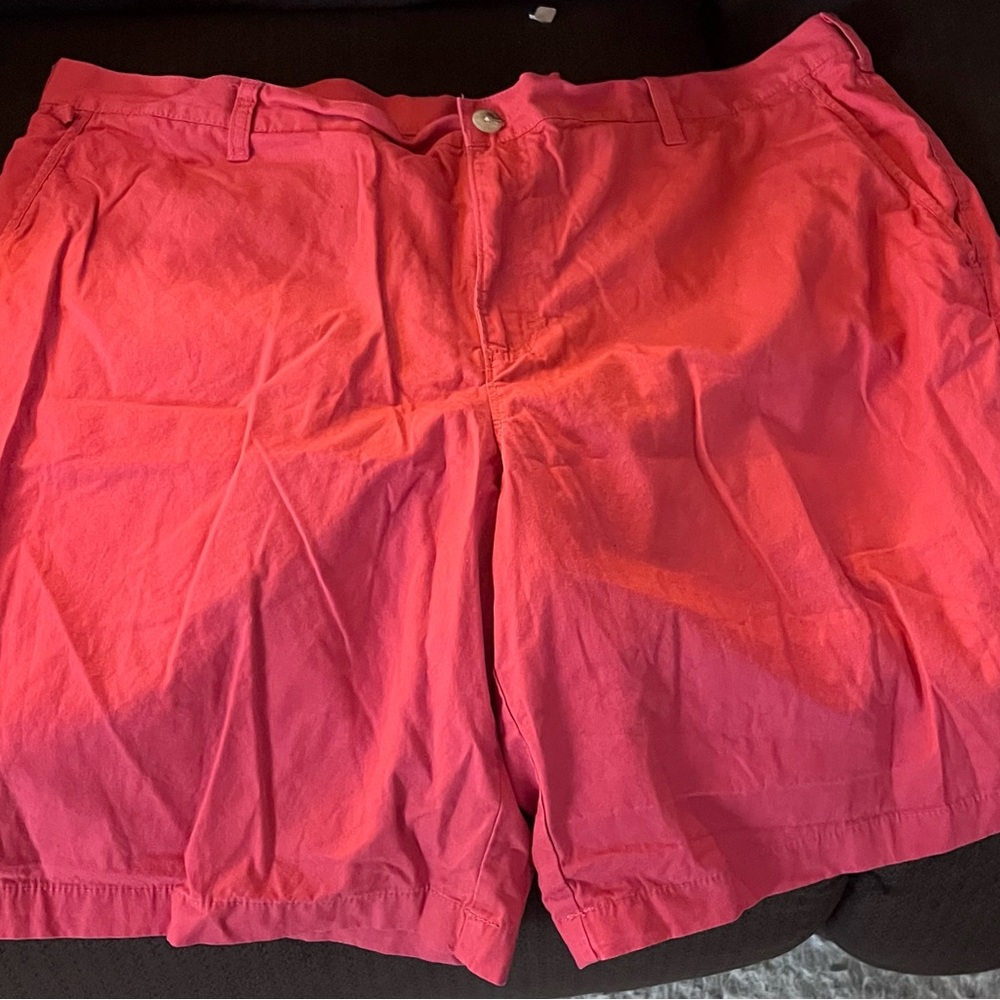 Mens columbia PFG shorts shorts size 42 coral color great condition